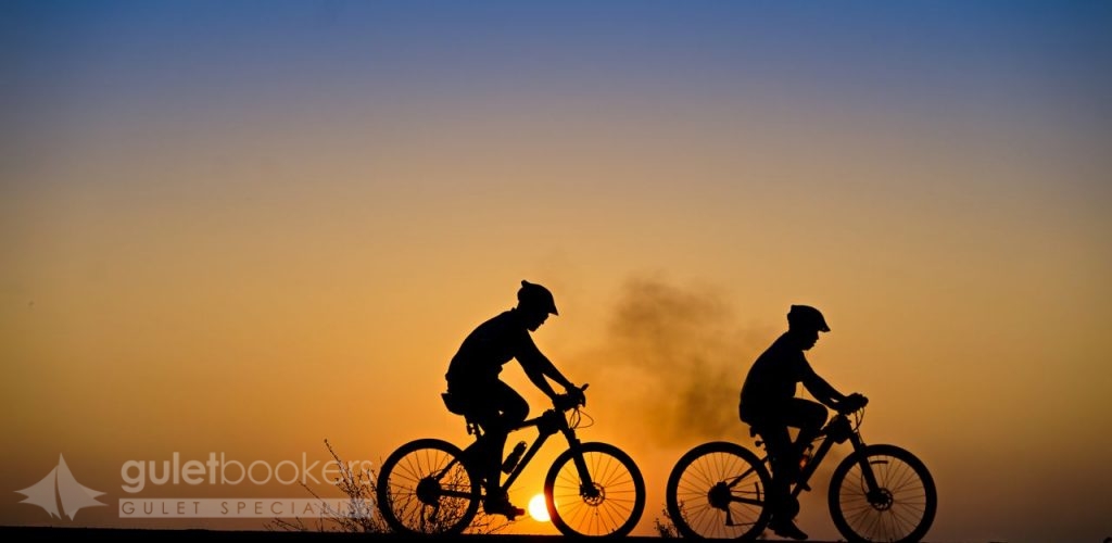 Posti ideali per combinare il ciclismo e la crociera in barca